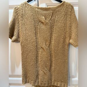 Brown, thick-knit, short-sleeve sweater. 2